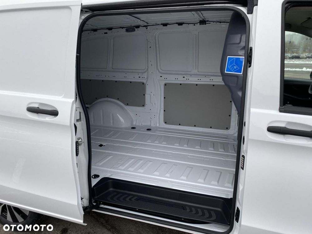 Mercedes-Benz Vito - 19