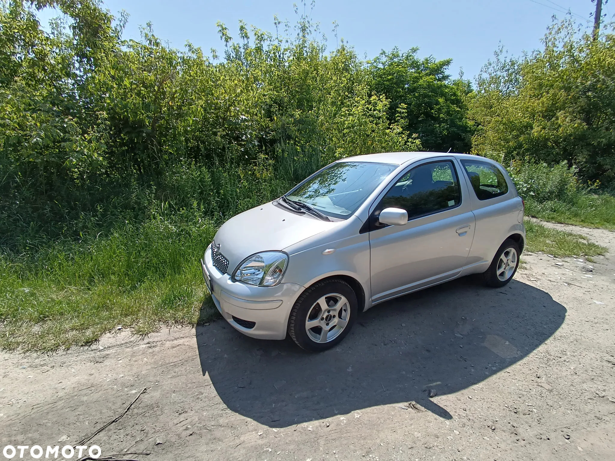 Toyota Yaris - 2