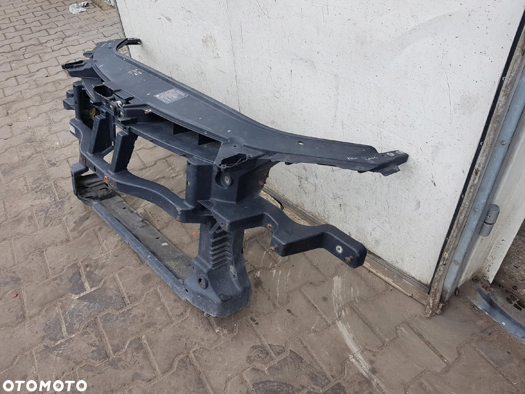 VW PASSAT B6 05-10r PAS PRZEDNI WZMOCNIENIE CZOŁOWE 3C0805588D - 4