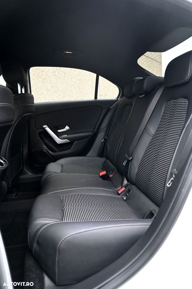 Mercedes-Benz A 200 - 10