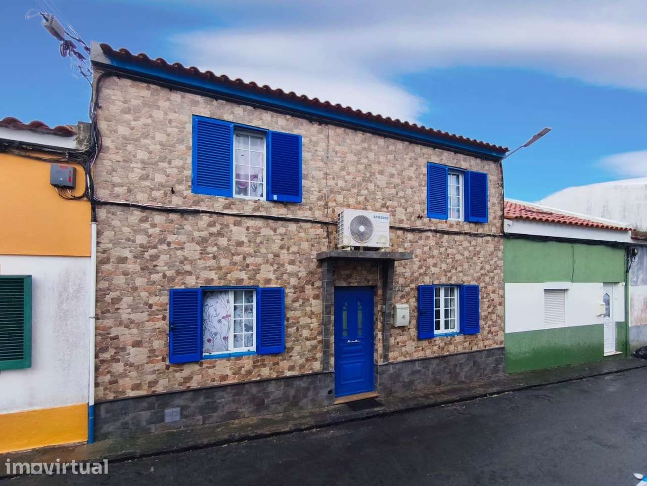 Moradia T6 com Alojamento Local (AL) em Rosto do Cão, Ponta Delgada - Grande imagem: 2/20