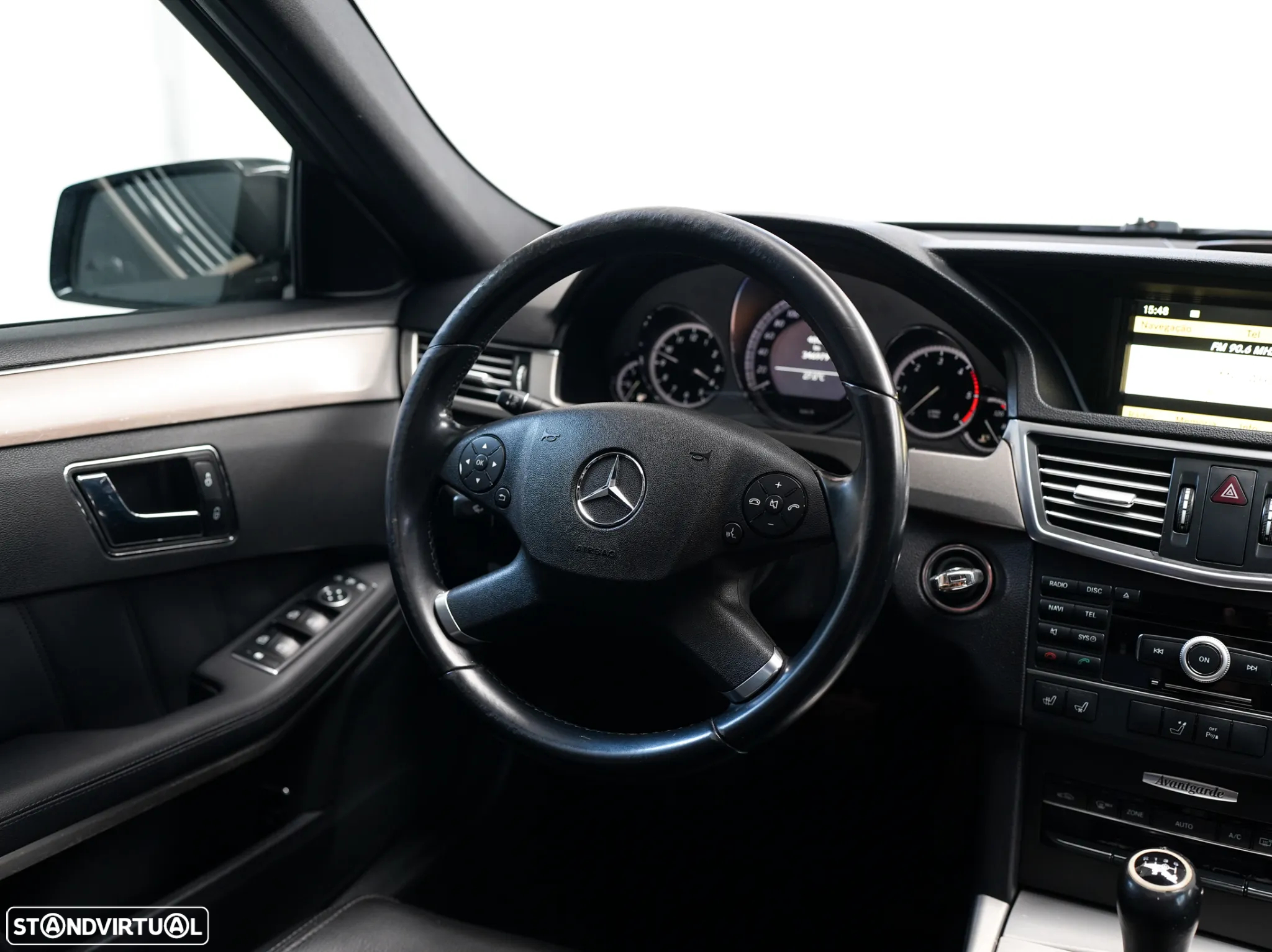 Mercedes-Benz E 250 CDi Avantgarde BlueEfficiency - 6