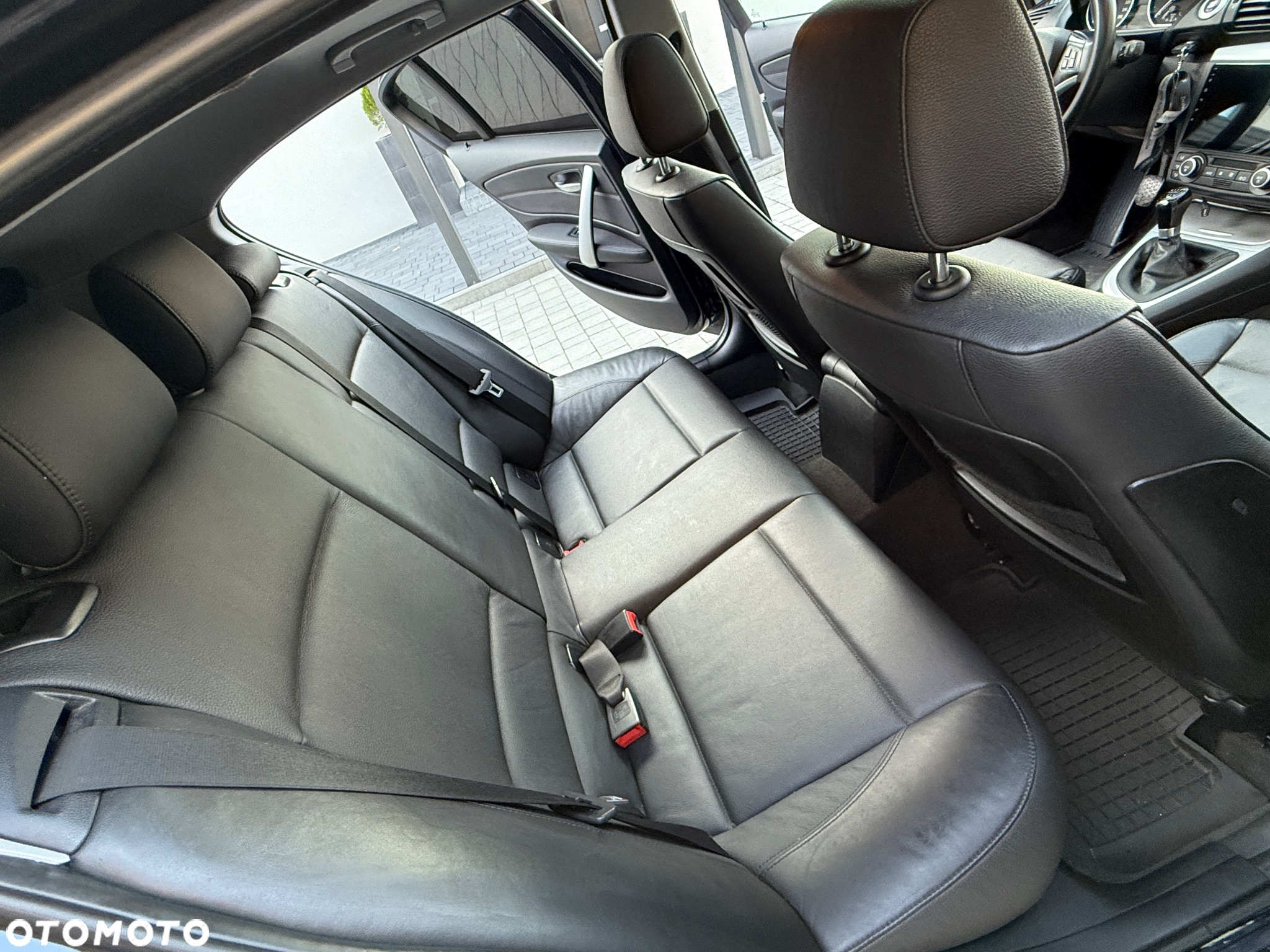 BMW Seria 1 120d - 12