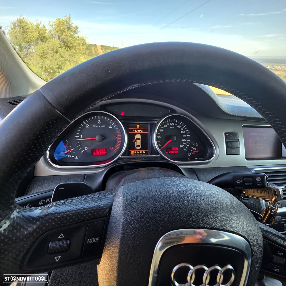 Audi Q7 3.0 TDI Sport Tiptronic - 6