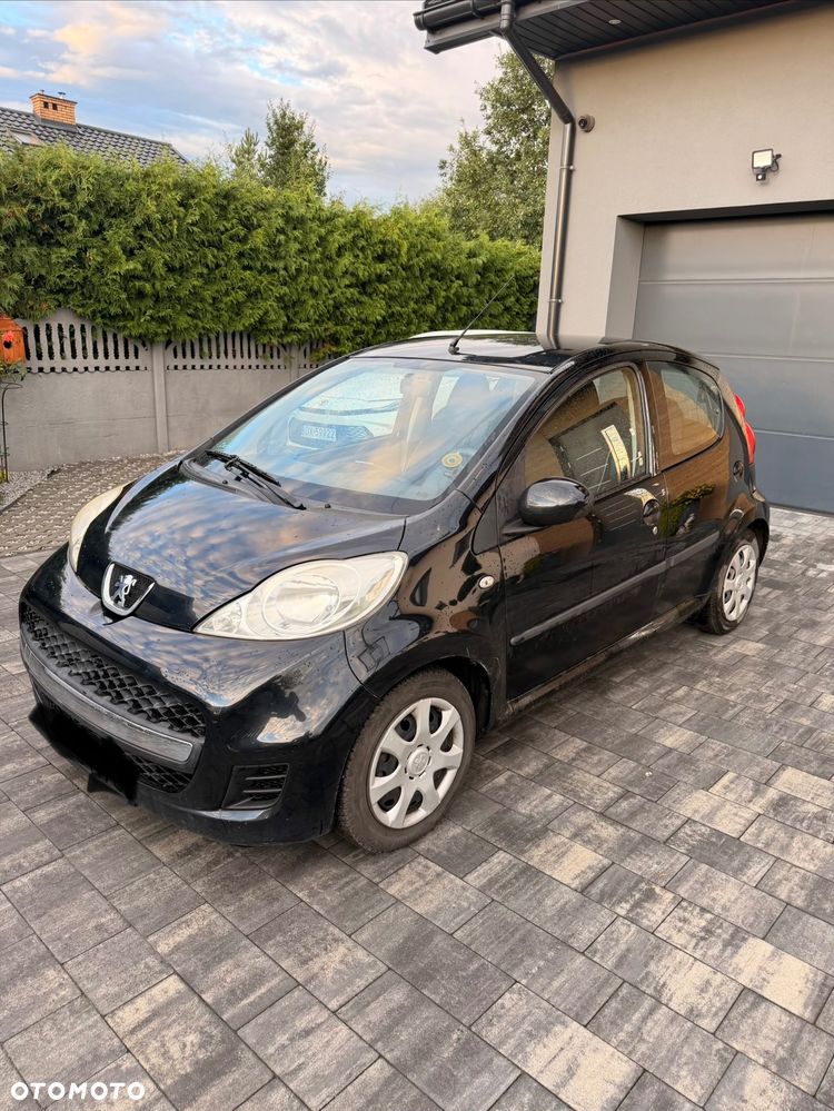 Peugeot 107 1.0 Trendy - 2