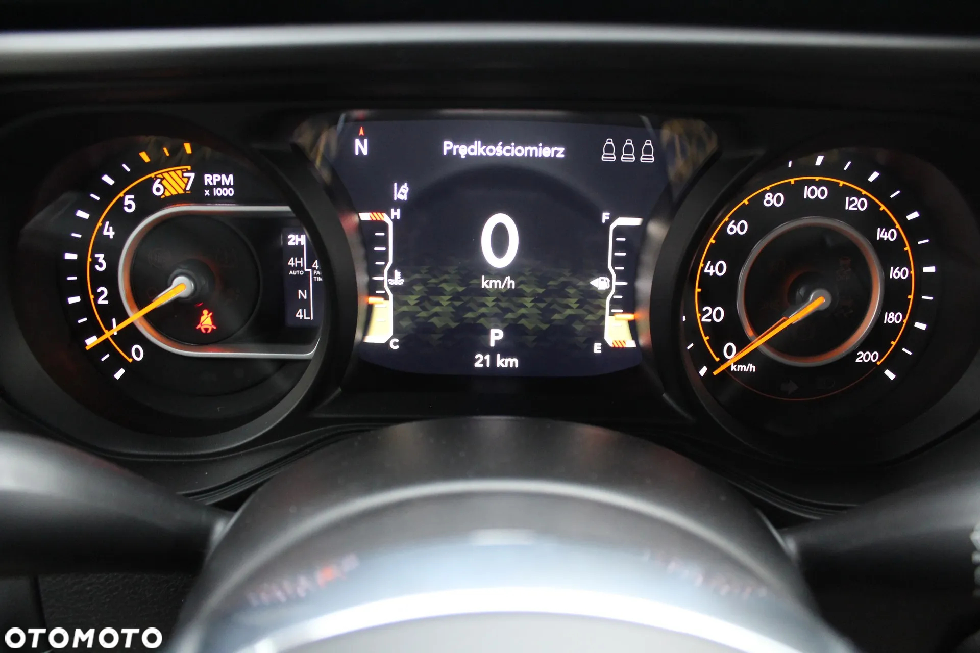 Jeep Wrangler Unlimited GME 2.0 Turbo Sahara - 14