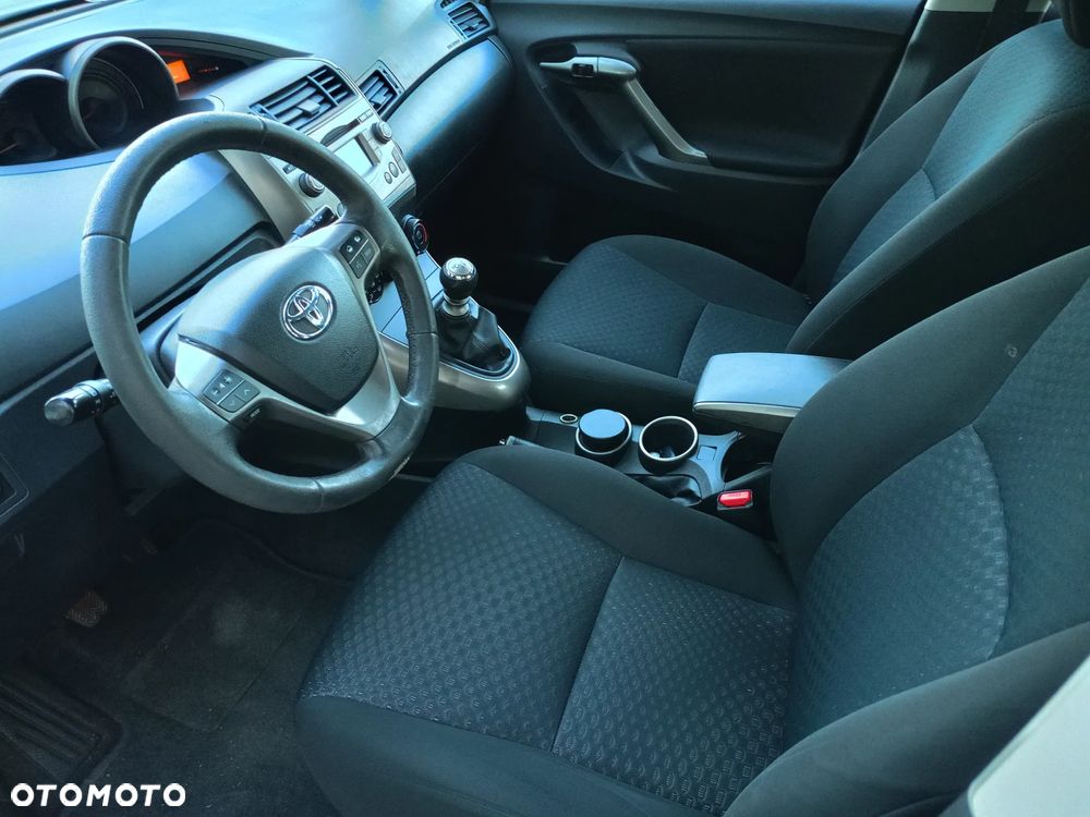 Toyota Verso 1.6 7-Sitzer Life - 9