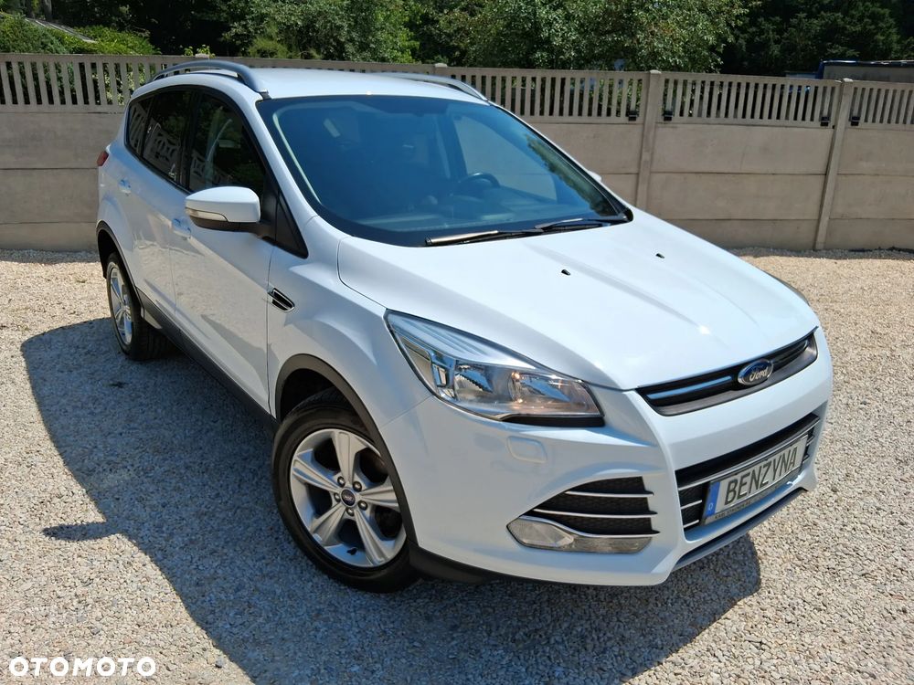 Ford Kuga 1.6 EcoBoost 2x4 Trend - 32