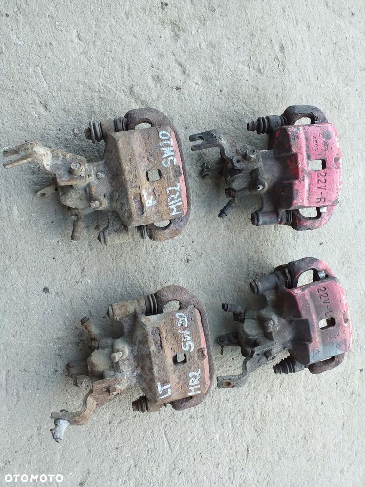 Toyota MR2 SW20 2,0 zacisk jarzmo tył tylny prawy - 3