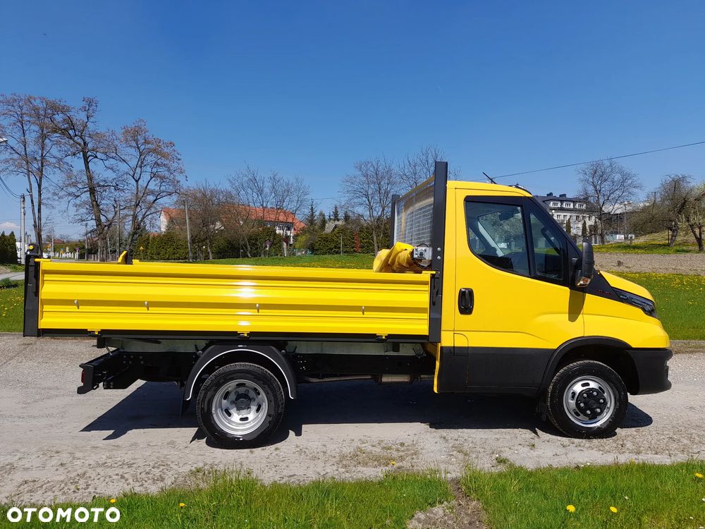 Iveco DAILY 50C18 50c16 silnik 3.0 //NAJMOCNIEJSZY// Dmc 3500kg RAMA do ZABUDOWY// NOWY POLSKI SALON// KAŻDA ZABUDOWA - wywrotka / kiper HDS , Skrzynia, platforma, kontener, do żywca,izoterma chłodnia mroźnia , WINDA, laweta / najazd.... - 22