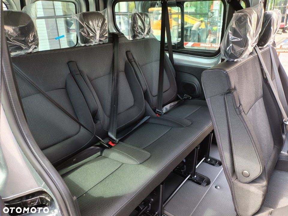 Nissan Primastar - 11