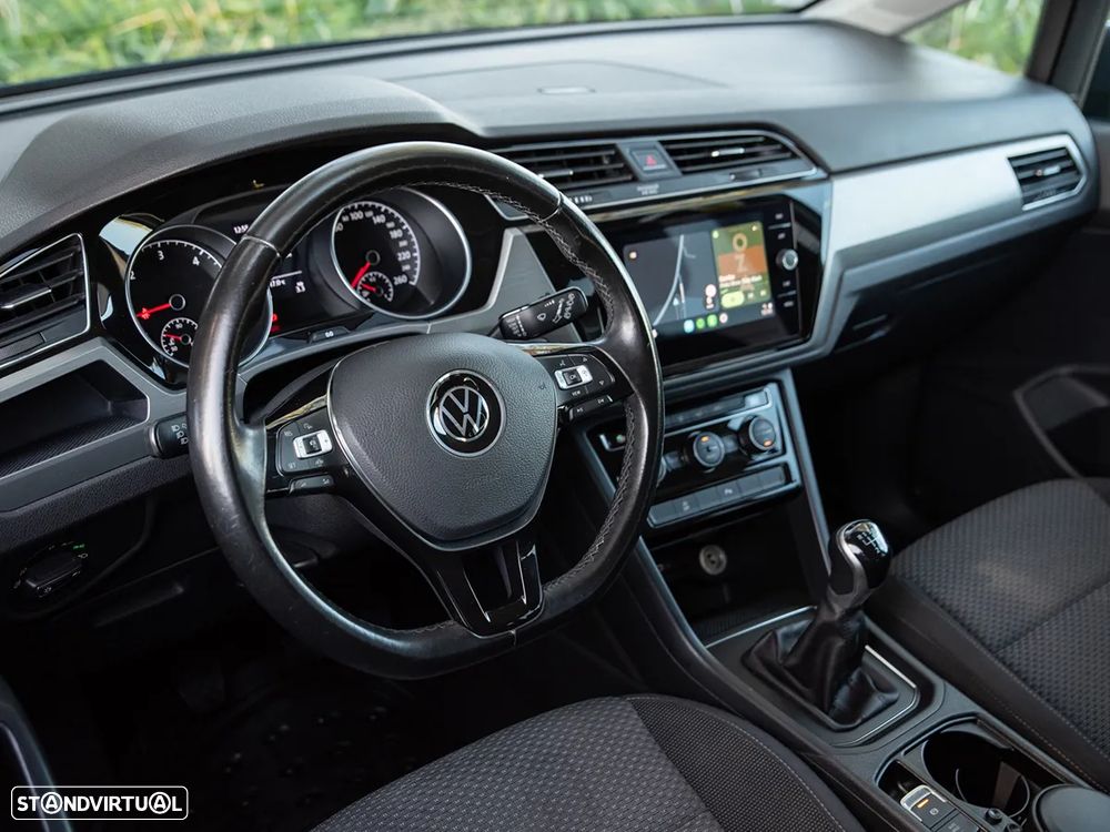 VW Touran 2.0 TDI Confortline - 12