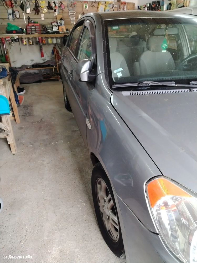 Hyundai Accent 1.5 CRDi VGT Style - 2
