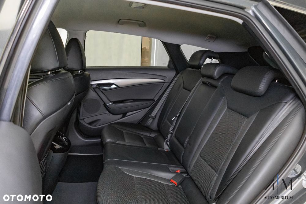 Hyundai i40 2.0 Automatik Premium - 33