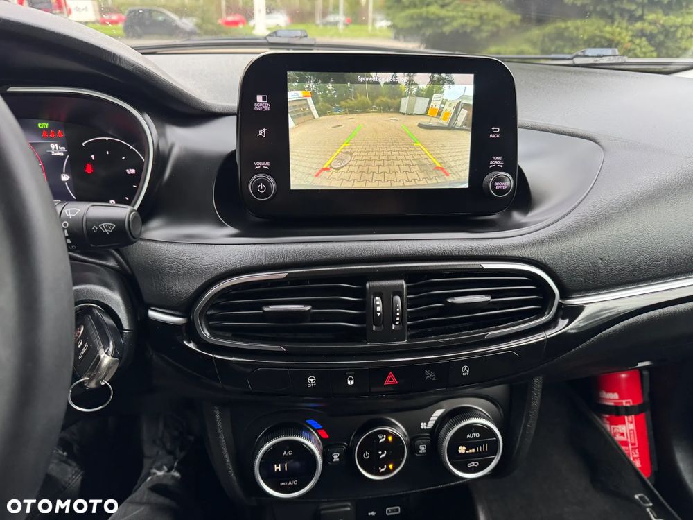 Fiat Tipo 1.6 MultiJet City Life - 18