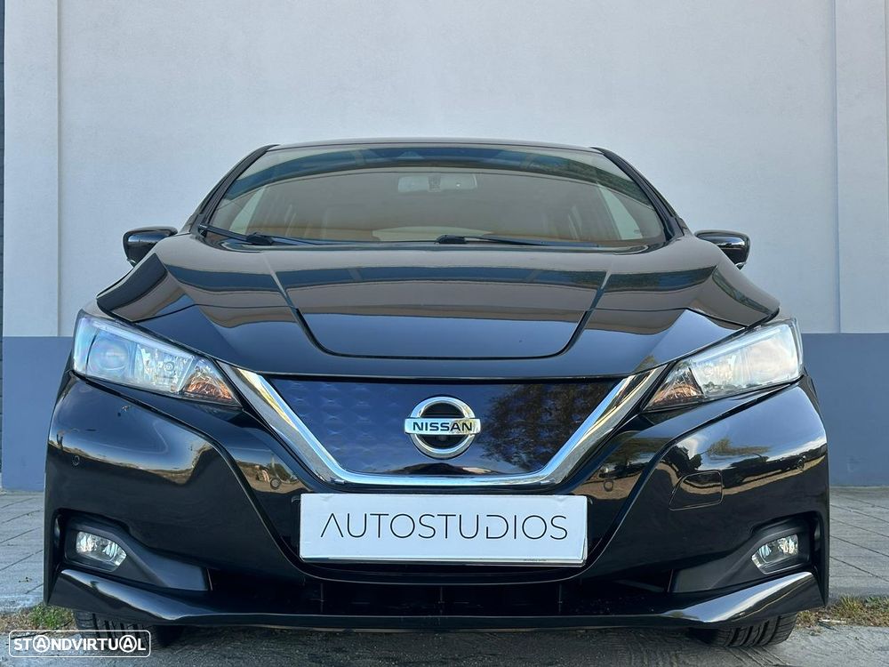 Nissan Leaf 40 kWh 2.ZERO Edition - 12