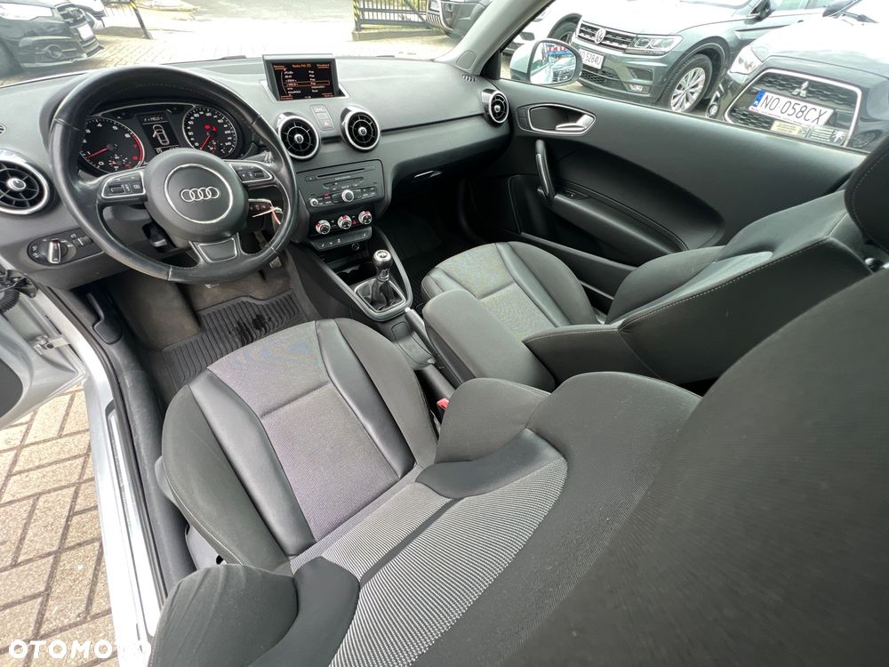 Audi A1 3-drzwiowe 1.2 TFSI S line edition - 8