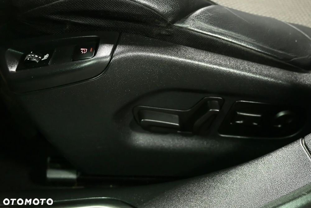 Citroën C5 2.0 HDi Exclusive - 30