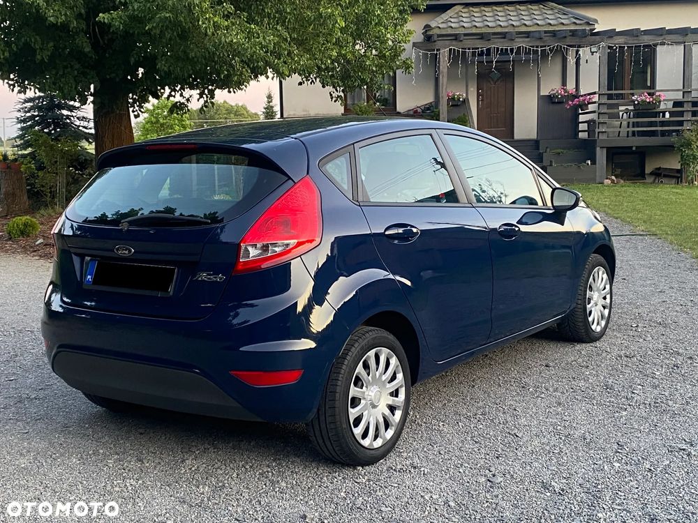Ford Fiesta - 15