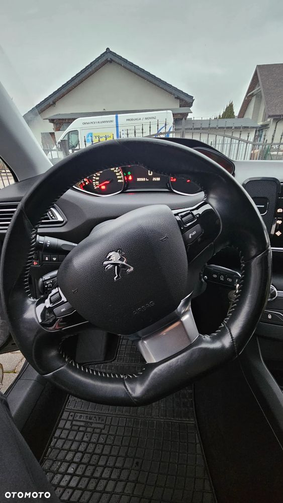 Peugeot 308 BlueHDi FAP 120 Stop & Start Allure - 25