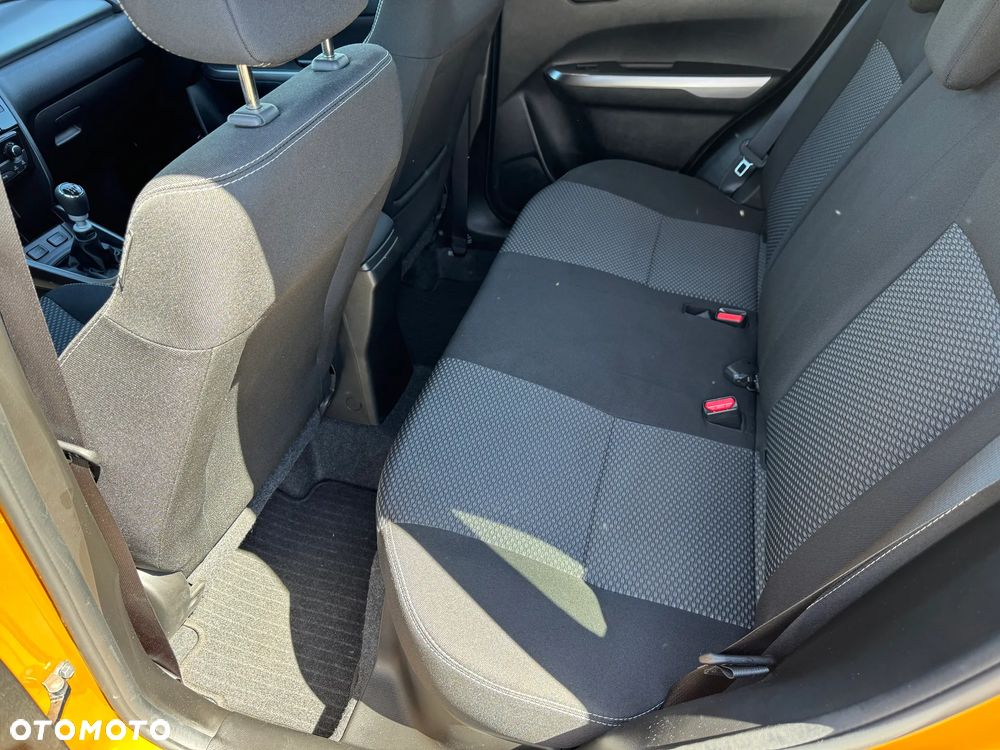 Suzuki Vitara 1.4 Boosterjet mHEV Premium Plus 2WD - 7