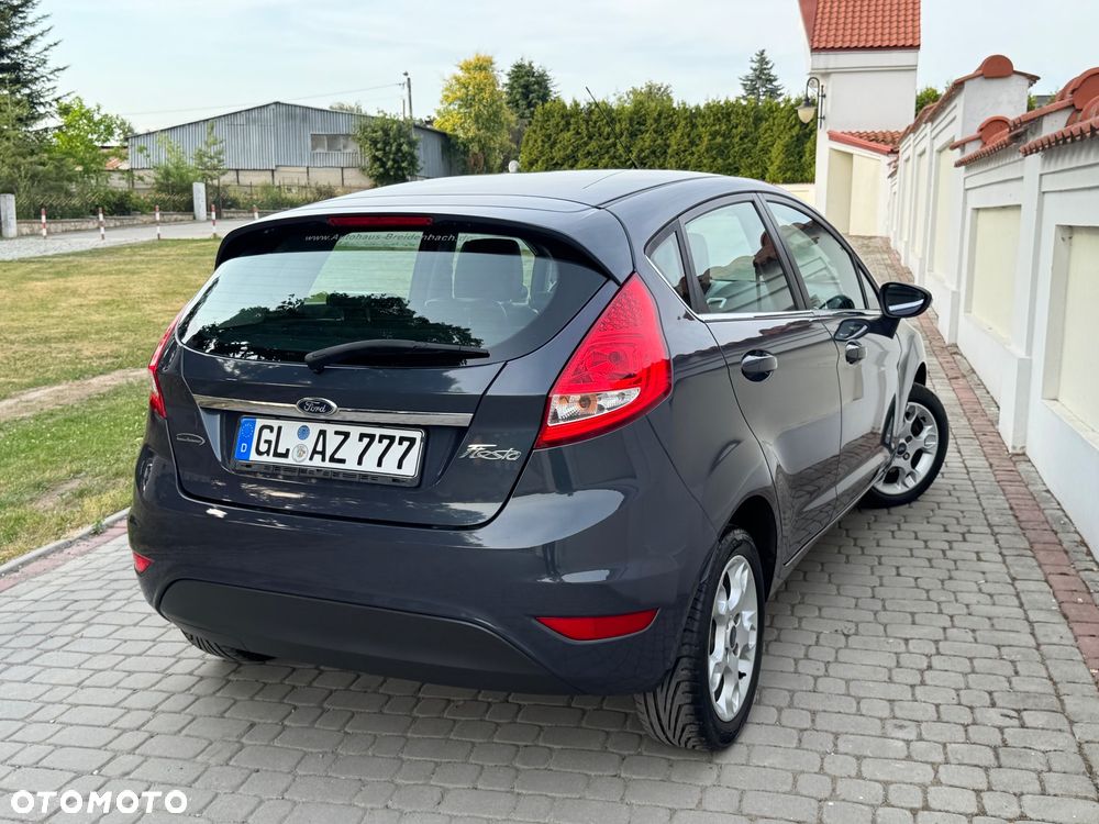 Ford Fiesta - 11