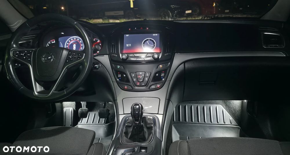 Opel Insignia 1.6 T Cosmo S&S - 27