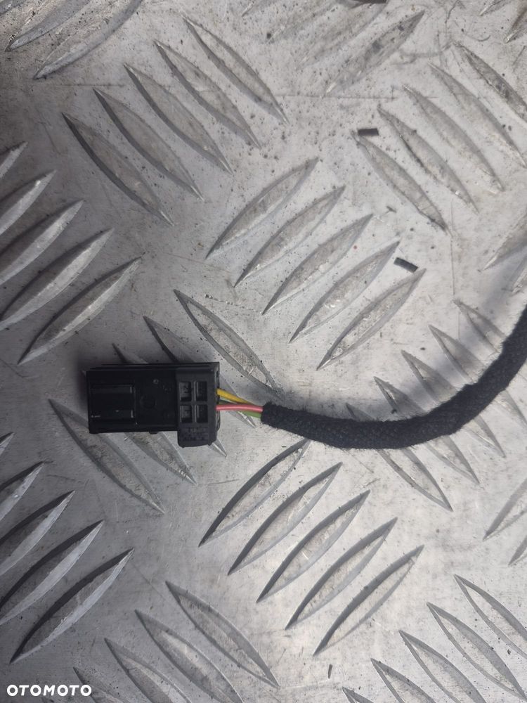 Elektryczne lusterko boczne Lewa strona Citroen C3 Picasso E8024676 - 10