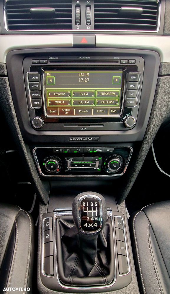 Skoda Superb 2.0 TDI 4X4 Exclusive - 10