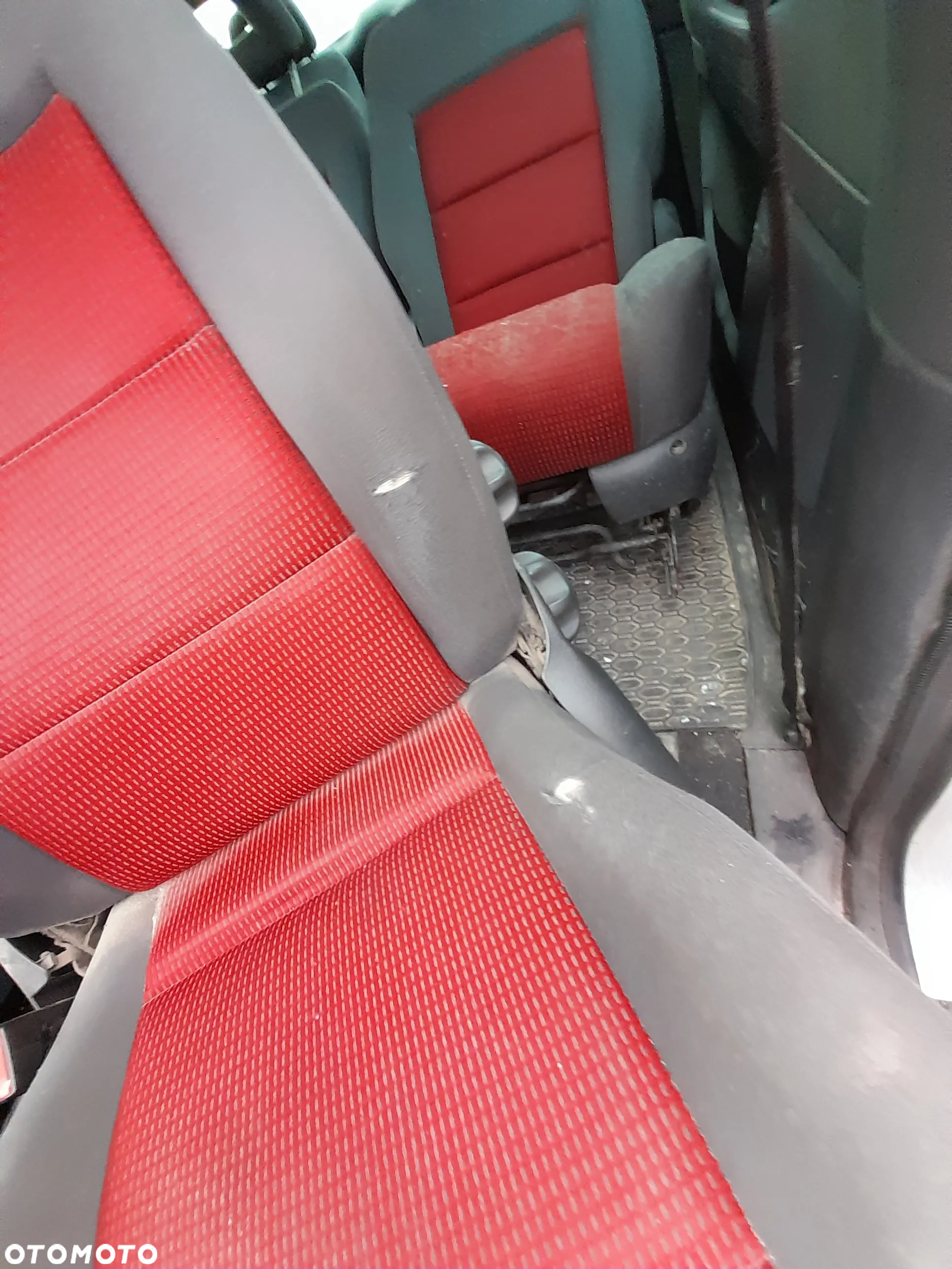 VW SHARAN I LIFT FOTELE KAPITAŃSKIE OBROTOWE 7 OSOBOWE FOTELE TYLNE - 3
