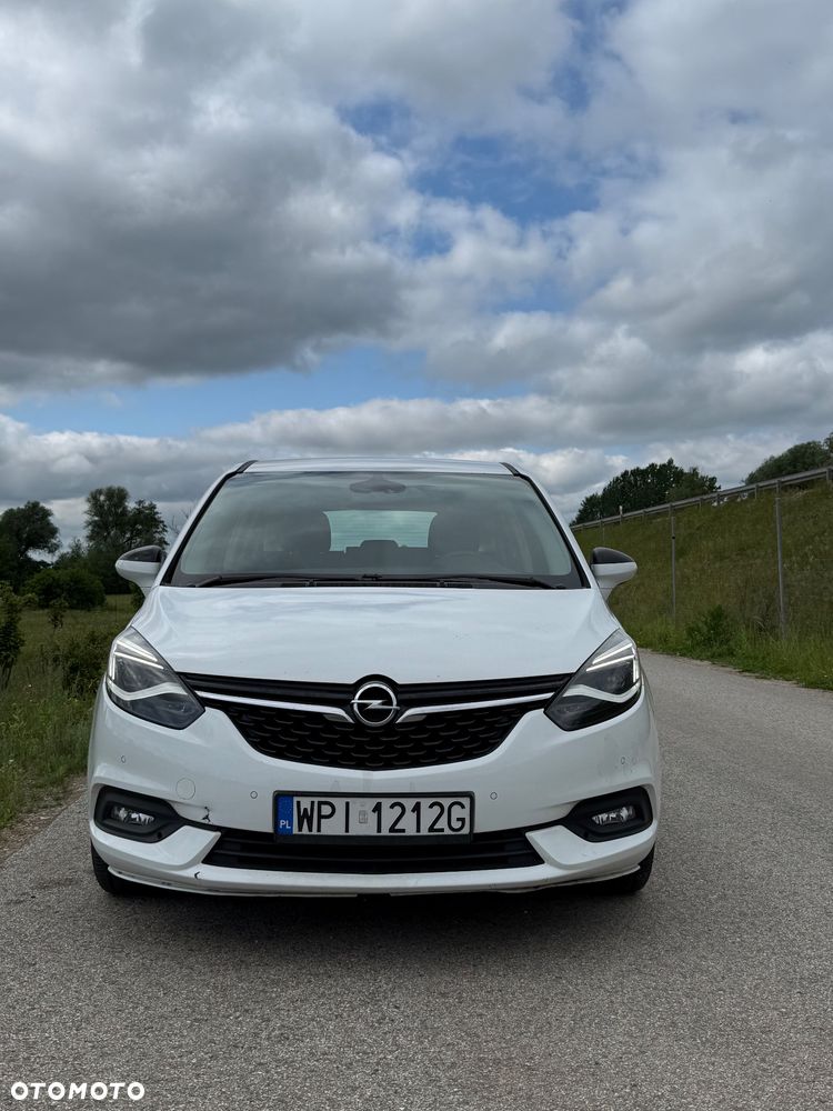 Opel Zafira Tourer 2.0 CDTI Automatik Business Innovation - 2