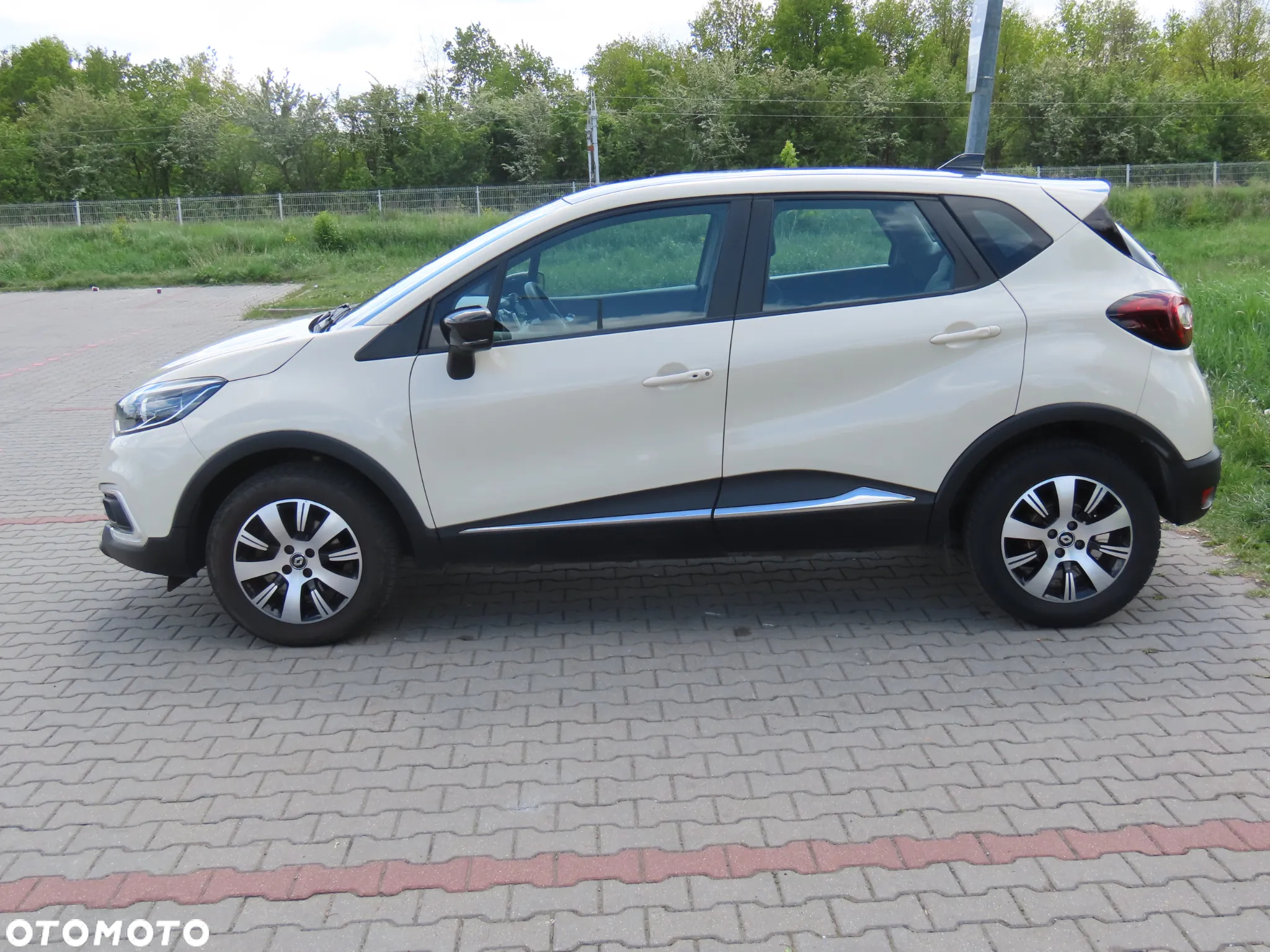 Renault Captur 1.2 Energy TCe Intens - 3