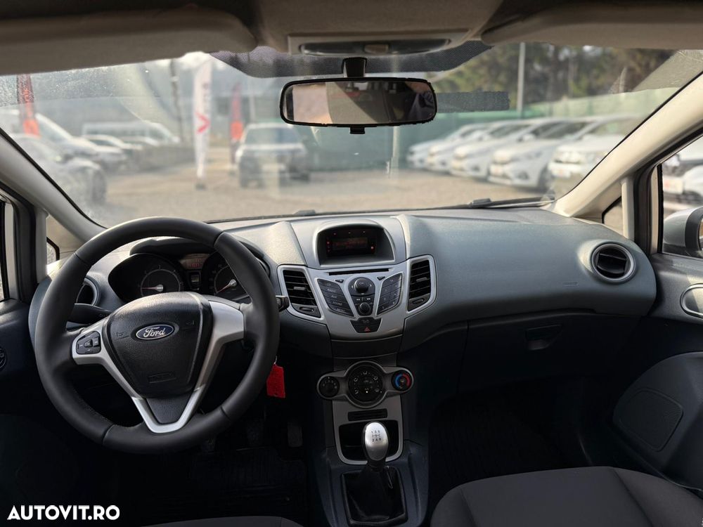 Ford Fiesta 1.4 TDCi Trend - 11