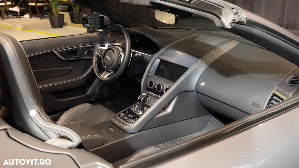 Jaguar F-Type Cabriolet 2.0 Aut. R-Dynamic - 25