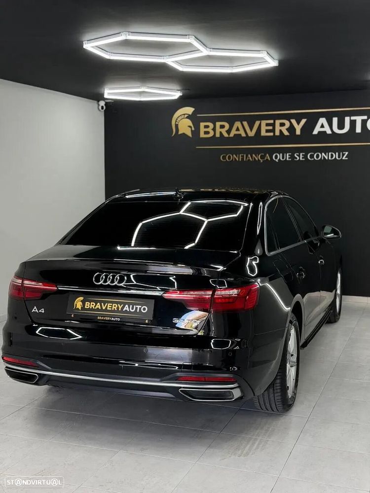 Audi A4 30 TDI Advanced S tronic - 4
