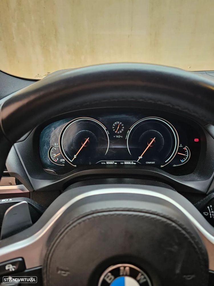 BMW X4 20 d xDrive xLine Pack M Auto - 6