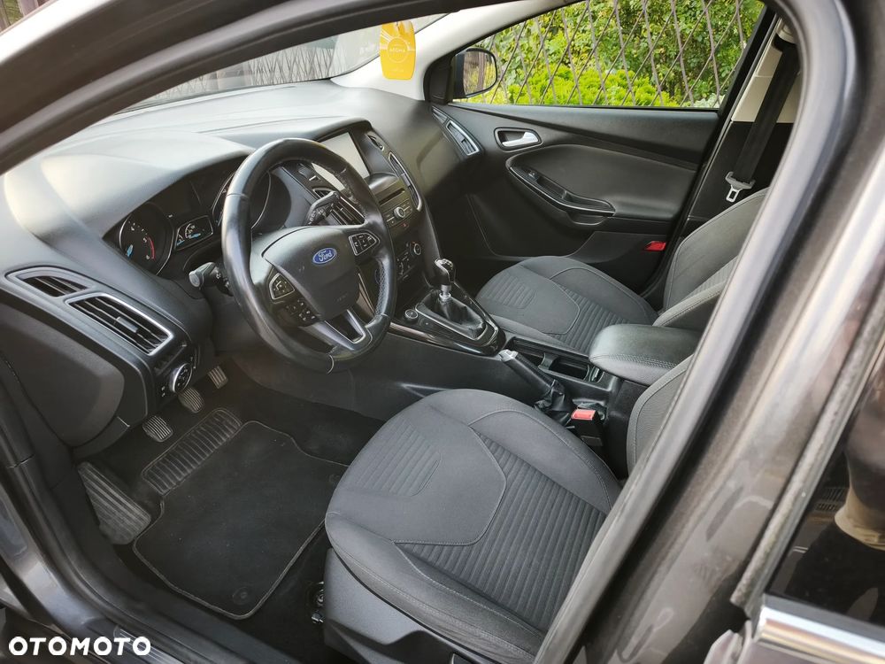 Ford Focus 1.6 TDCi Titanium - 13