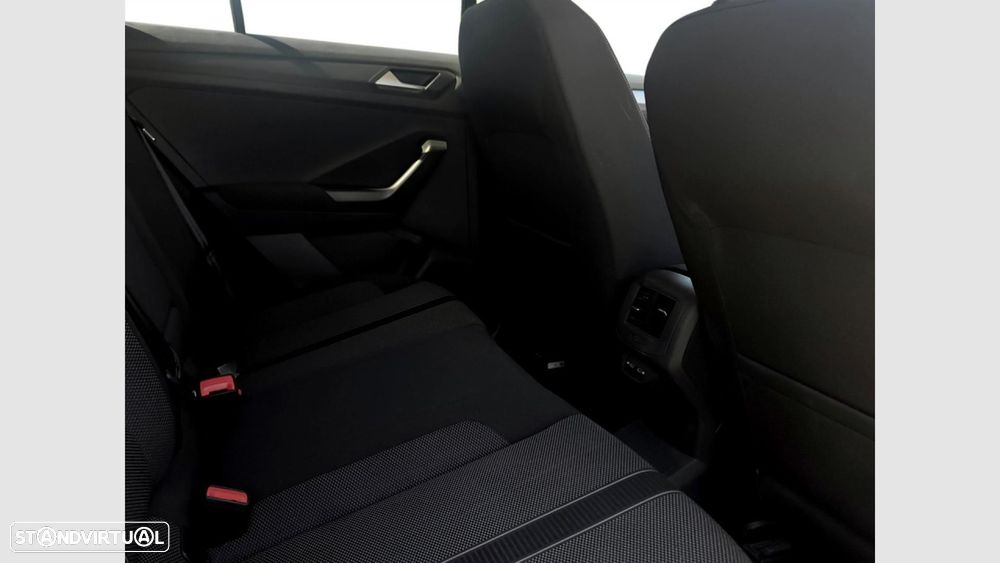 VW T-Roc 1.0 TSI - 18