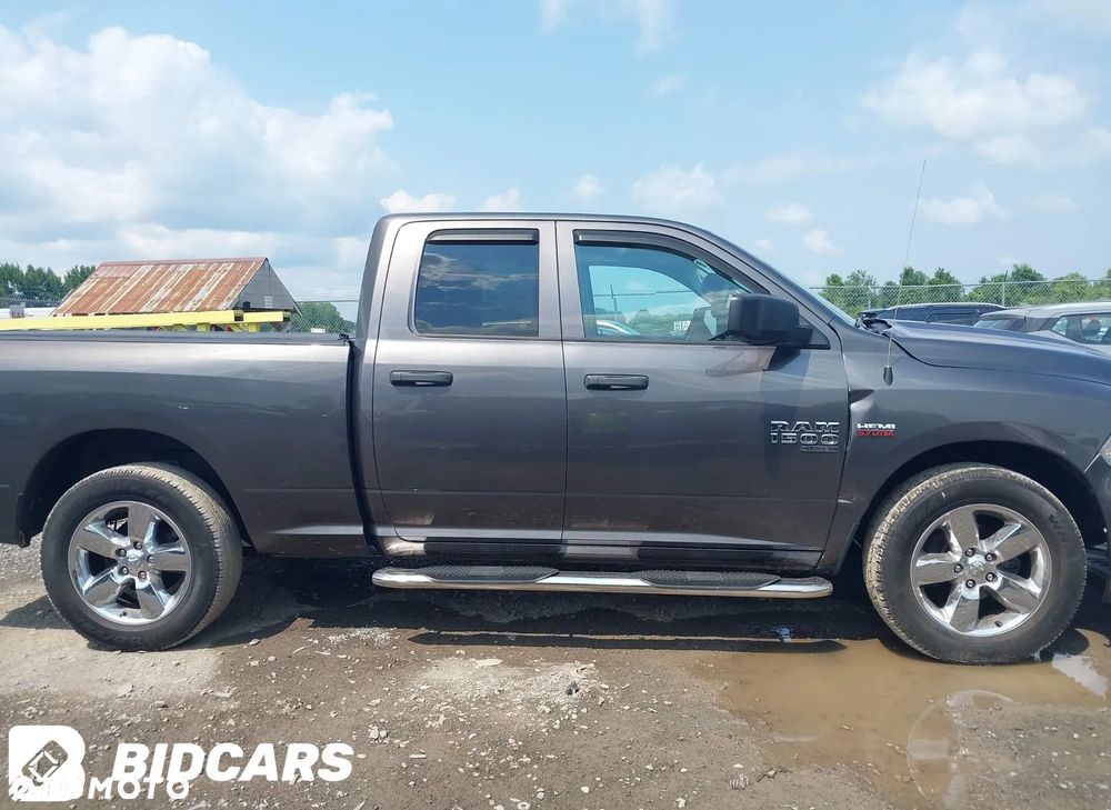 Dodge RAM 5.7 4x4 - 22