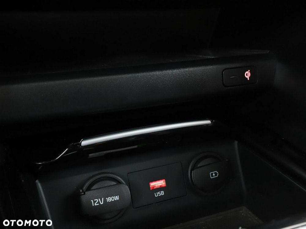 Kia ProCeed 1.6 T-GDI GT DCT - 30