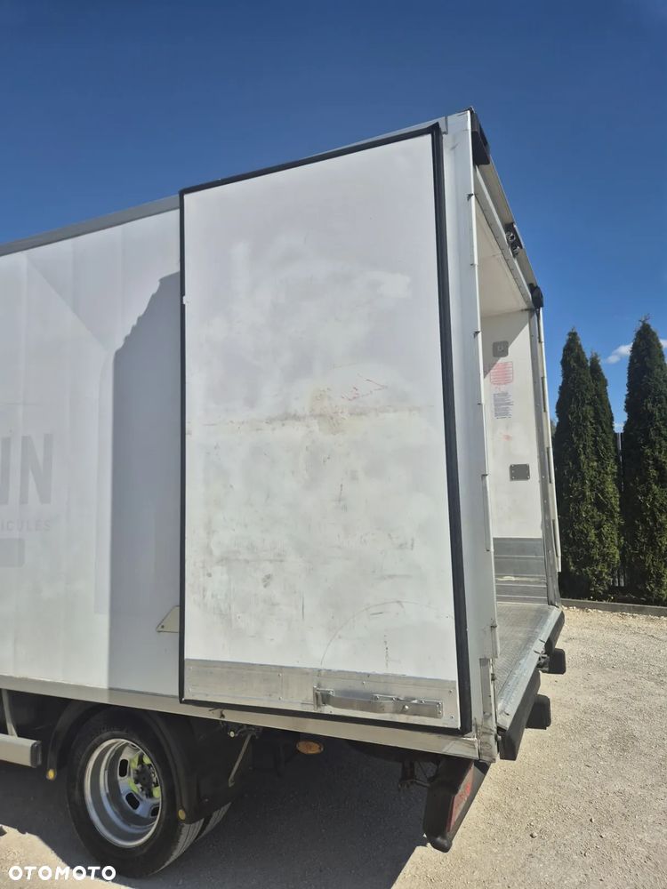 Chłodnia mroźnia 3.5m Iveco 2018 Carrier Pulsor 400, zasilanie stacjonarne 230v - 11