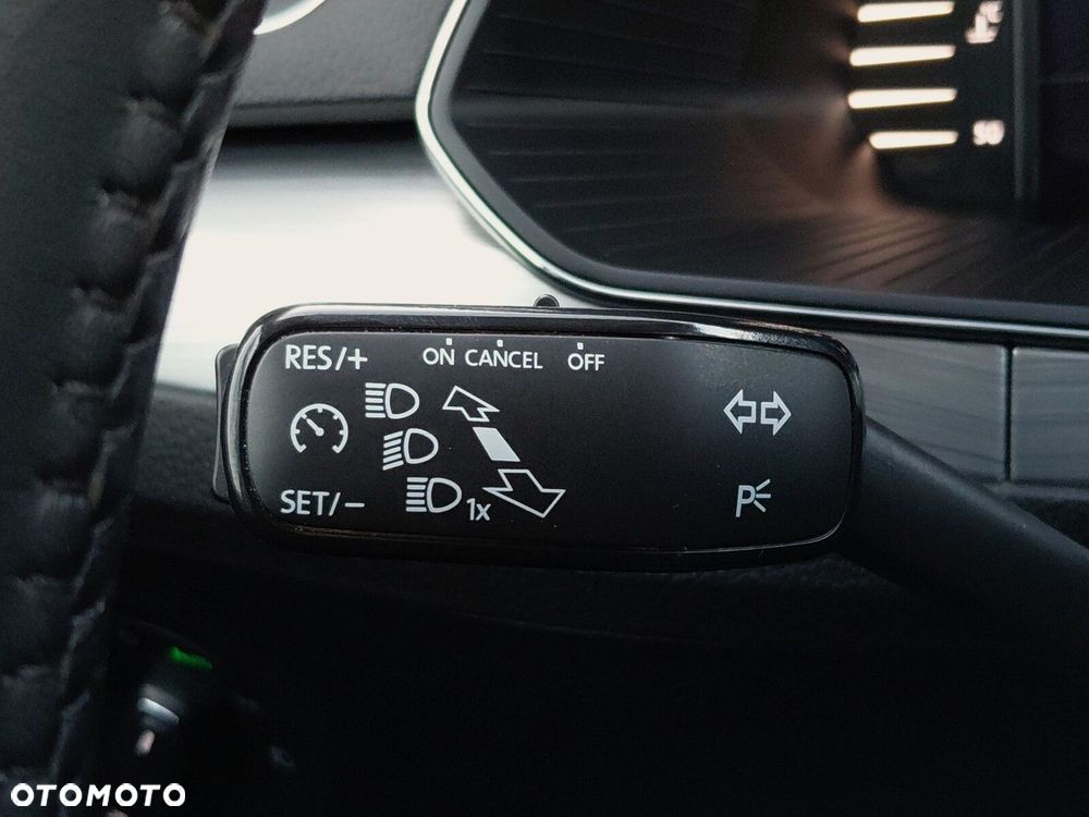 Skoda Superb 2.0 TDI SCR Ambition DSG - 20