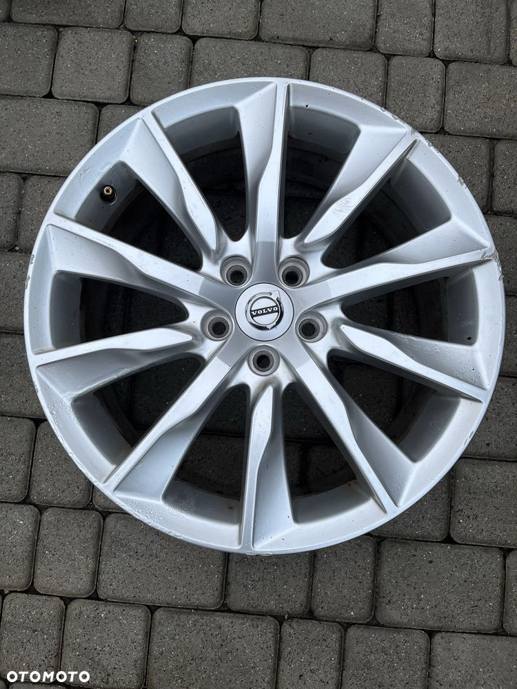 Alufelgi 18 cali Volvo V90 S90 S40 V40 S60 V60 XC60 5x108 - 4
