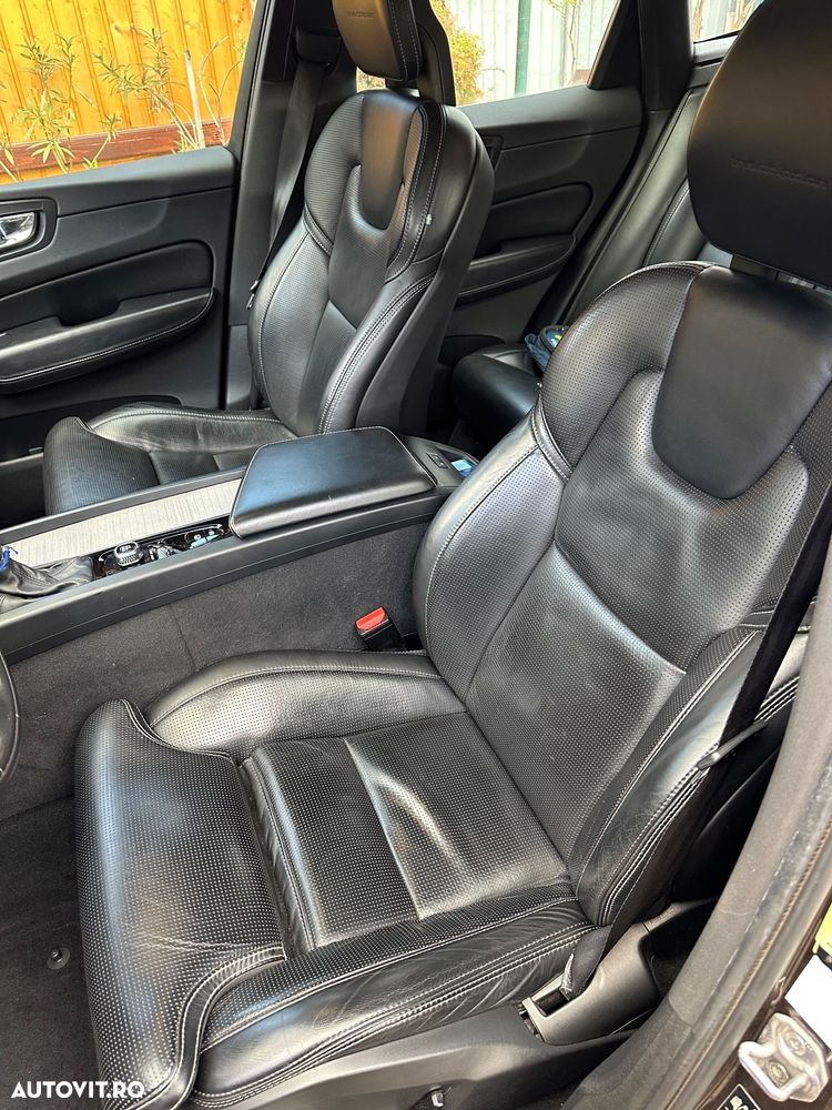 Volvo XC 60 D4 AWD Inscription - 4