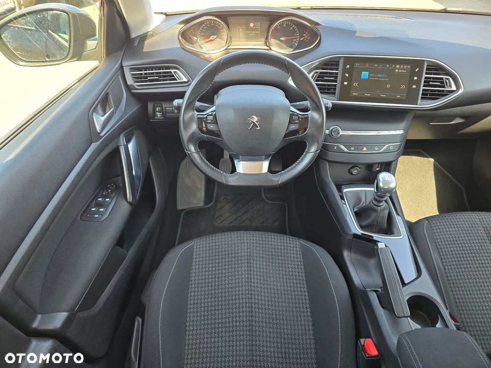 Peugeot 308 - 7
