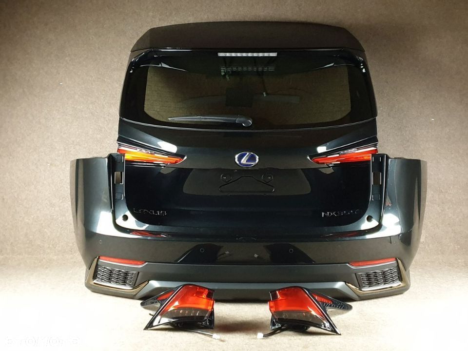 LEXUS NX F Sport 300h 2.5H od 2017 2021 roku . Klapa Lampa Zderzak Tył - 3