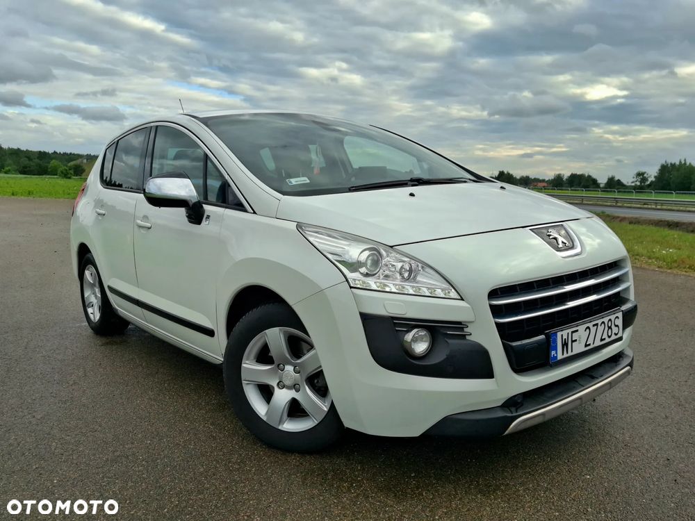 Peugeot 3008 2.0 HDi HYbrid4 - 1