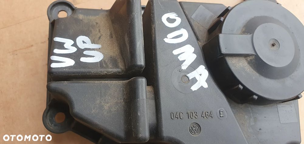 Odma separator oleju VW UP 1.0 MPI 04C103464E - 5