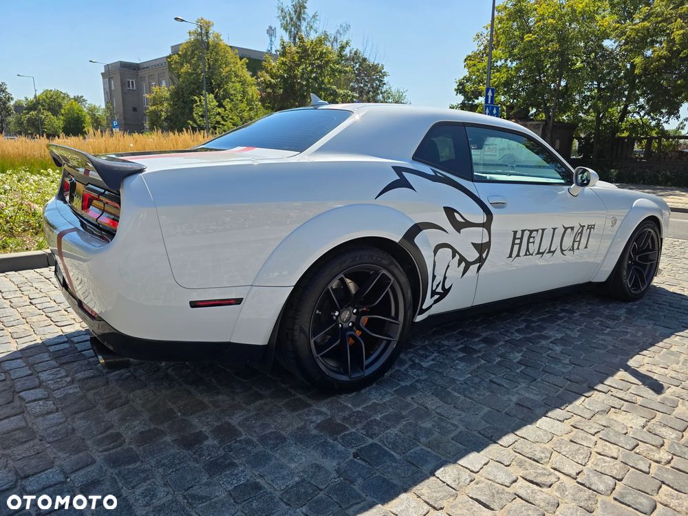 Dodge Challenger 6.2 Hellcat Widebody - 25