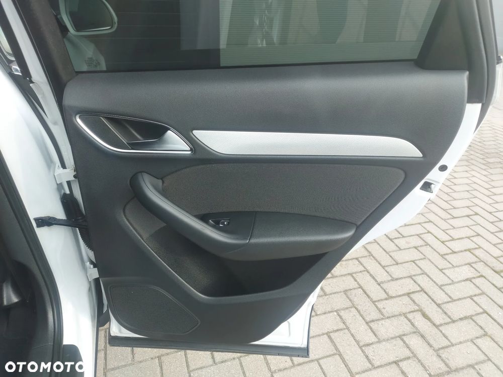 Audi Q3 2.0 TDI - 17